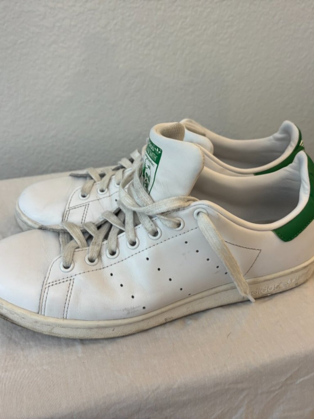 Stan Smith Adidas Men’s Sz 10 green White Unisex tennis shoes m20324